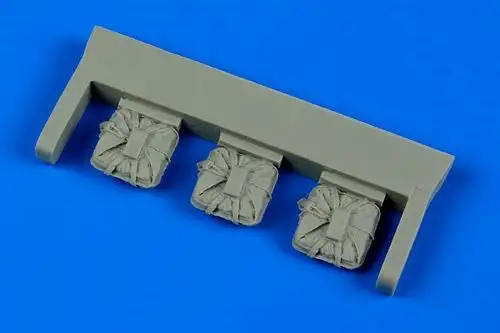 Aerobonus 480113 1/48 WWII Luftwaffe Parachutes (3)