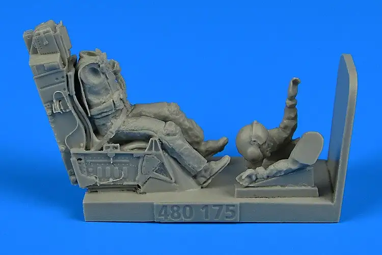 Aerobonus 480175 1/48 USAF F16 Fighter Pilot w/Ejection Seat for ACY, HSG, KIN &