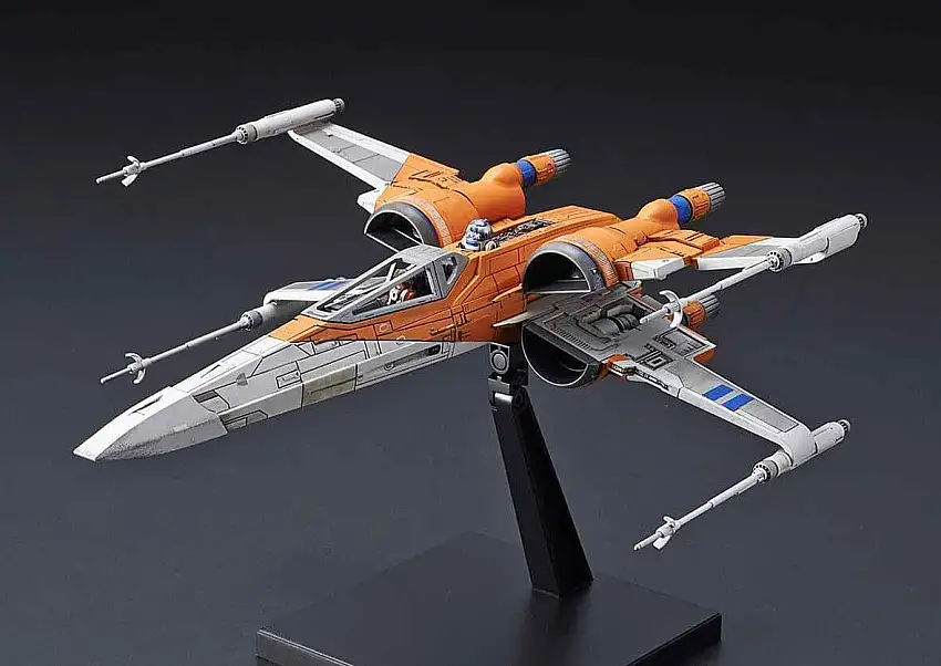 Star Wars The Rise of Skywalker Poe's X-Wing Fighter 1/72 Scale Model Kit