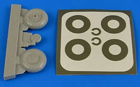 Aires 2222 1/32 Bucker Bu131 Wheels & Paint Masks Transverse Tread w/Disc