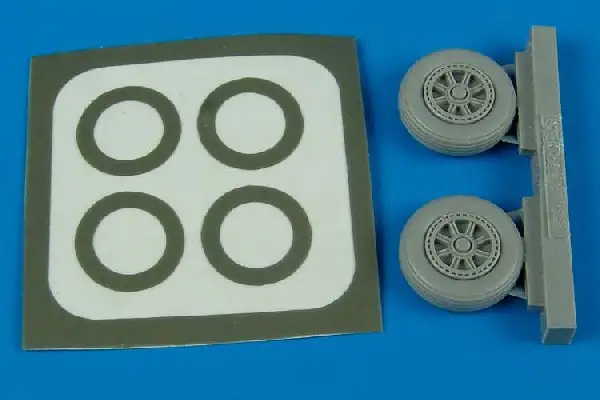 Aires 7208 1/72 Avenger Wheel & Paint Masks For HSG
