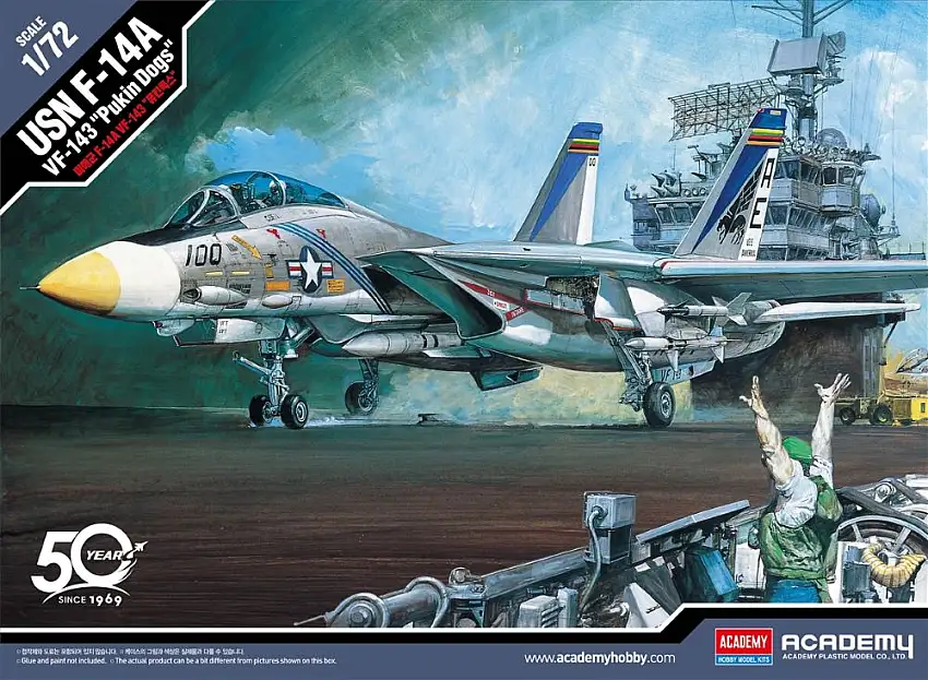 Academy 12563 1/72 F14A VF143 Pukin Dogs USN Fighter