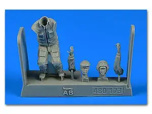 Aerobonus 480173 1/48 Warshaw Pact Soviet Aircraft Mechanic #2 (Knees Bent) (D)