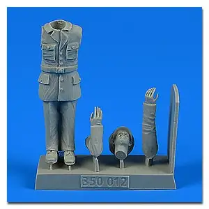 Aerobonus 350012 1/35 WWII German Submarine Kriegsmarine Ceremony Officer #2 (Sa
