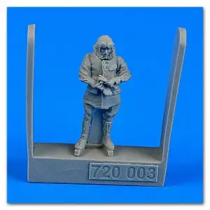 Aerobonus 720003 1/72 WWI German/Austro-Hungarian Fighter Pilot (Standing)