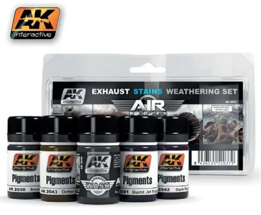 Exhaust Stains Weathering Set (4 Pigments & Enamel Exhaust Wash) 35ml Bottles AK Interactive