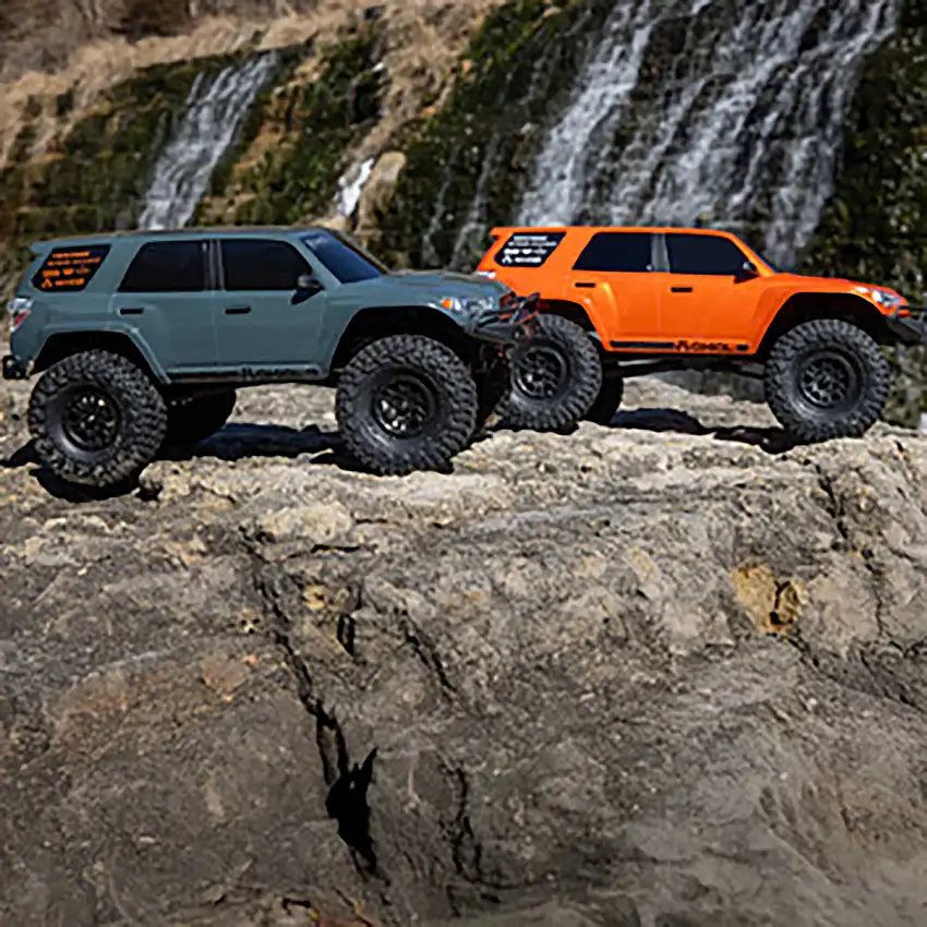 1/24 Axial SCX24 Toyota 4Runner (Battery & Charger Included)