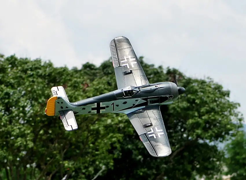 TopRC Focke-Wulf FW-190 Wurger Shrike 1200mm EPO Electric PNP