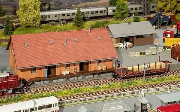 Faller 120265 Loading Hall with End Platform HO Gauge
