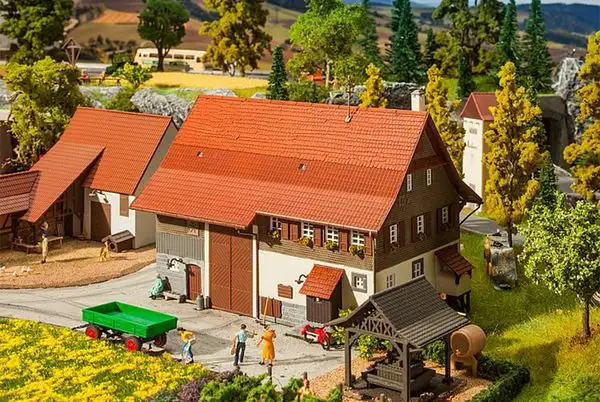 Faller 130558 Old Farmhouse HO Gauge