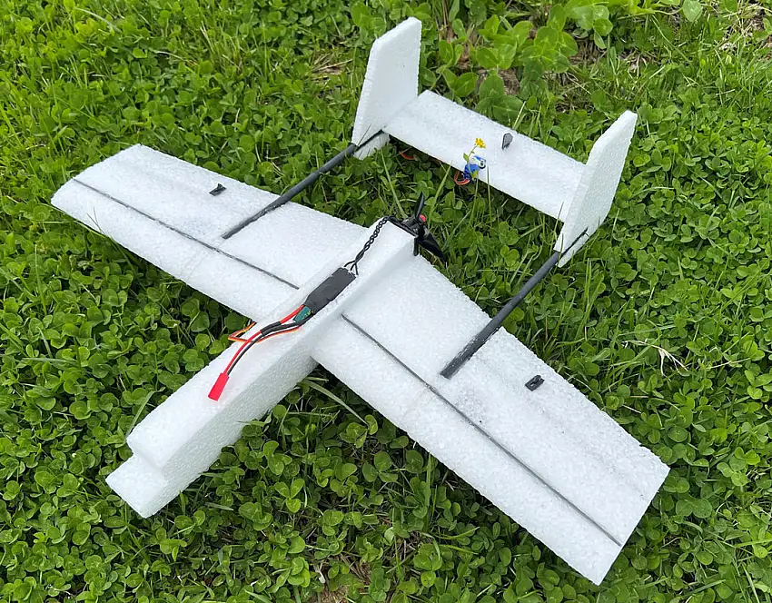 VAS Ghost 22" Airplane Kit