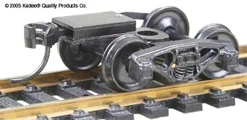 Bettendorf Trucks w/33 Smooth Back Wheels & Coupler (Metal) HO Kadee