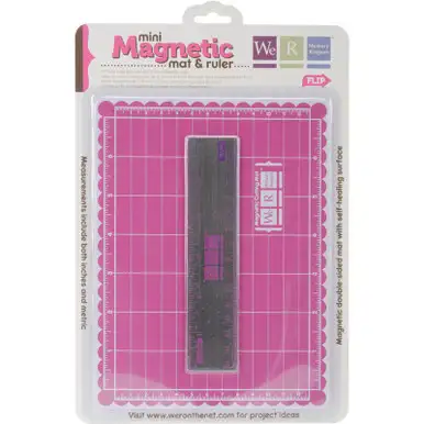 WE R MEMORY KEEPERS - Mini Magnetic Cutting Mat & Ruler Set - (71092)