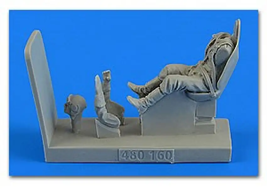 I153 Soviet Fighter Pilot w/Seat for ICM 1/48 Aerobonus