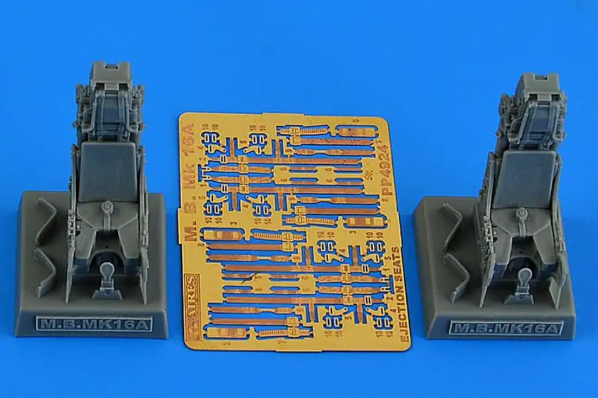 MB Mk 16A Ejection Seats for Eurofighter 1/48 Aires