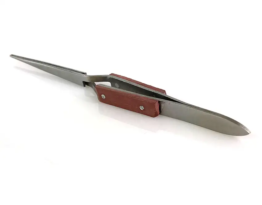 Cross Lock Tweezers - Straight