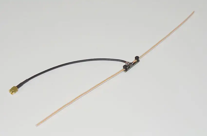 Dragon Link Receiver Antenna with 6" (15cm) Cable