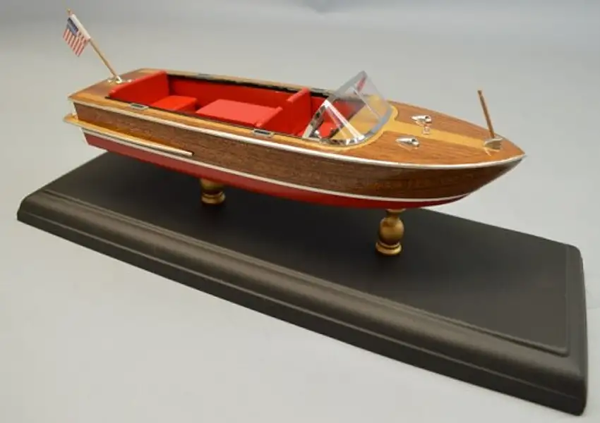 1960 Chris Craft 18' Continental Boat Laser Cut Kit 1/24 (9") Dumas