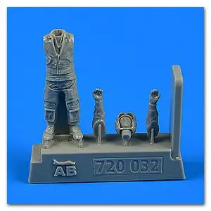 Aerobonus 720032 1/72 Modern German Luftwaffe Marine Fighter Pilot