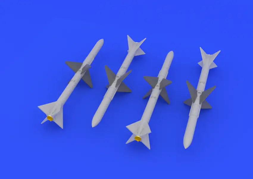 AIM-7E Sparrow (4) 1/72 Eduard