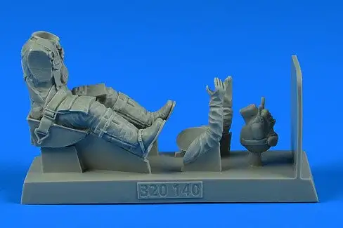 Aerobonus 320140 1/32 WWII German Luftwaffe Bf109G/k Pilot w/Seat for HSG, RVL,