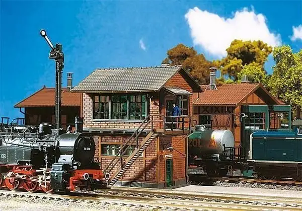 Faller 120120 Mittelstadt Signal tower