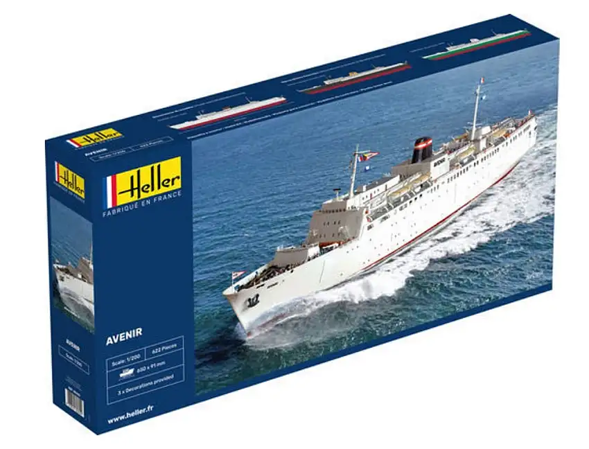Avenir Passenger & Car Ferry 1/200 Heller