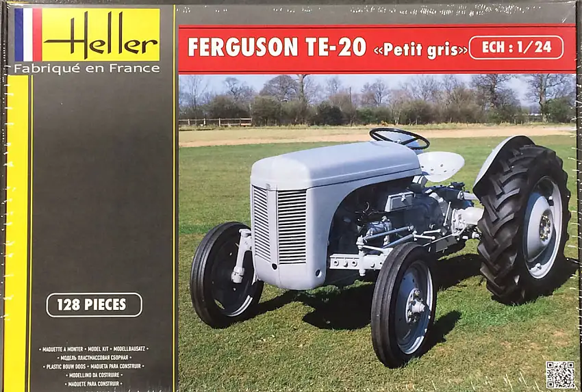 Ferguson "Petit Gris" Tractor 1/24 Heller