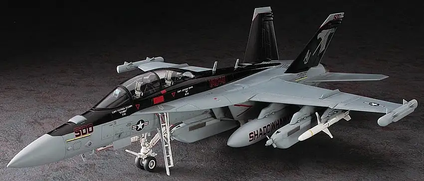 E/A-18G Growler USN ECM Aircraft 1/48 Hasegawa (HSG7252)