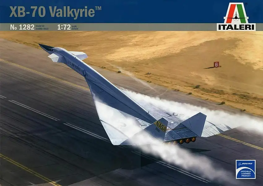 XB-70 Valkyrie USAF Aircraft 1/72 Italeri