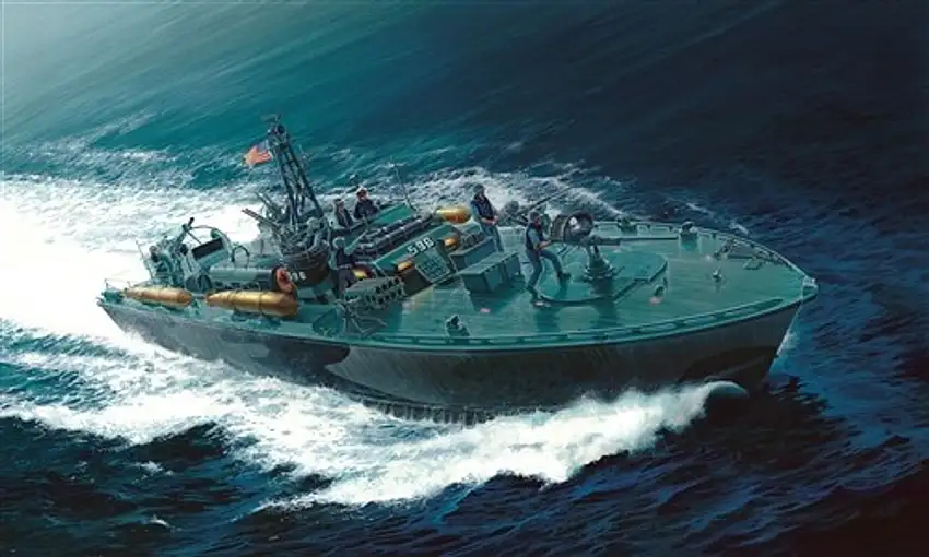 Elco 80' PT596 Torpedo Boat 1/35 Italeri
