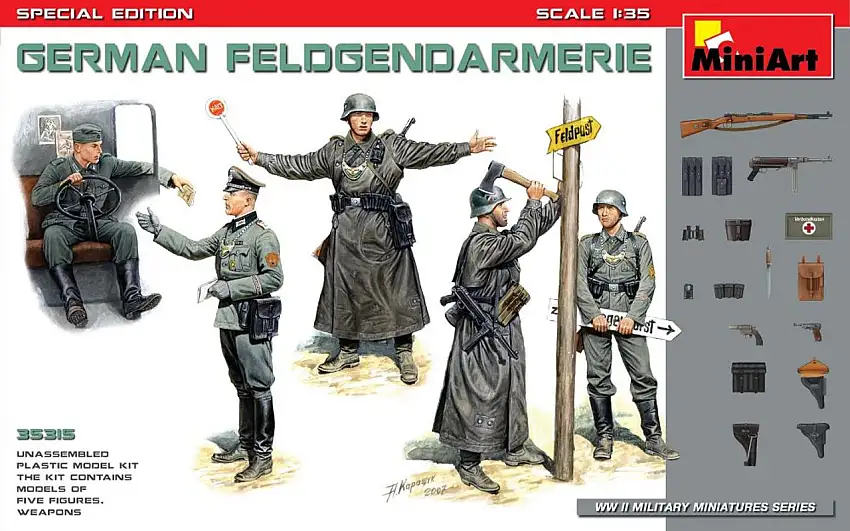 WWII German Field Police (5) w/Weapons (Special Edition) 1/35 Miniart Models