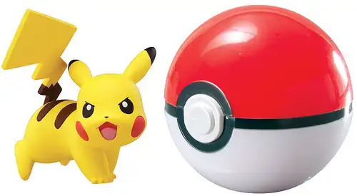 Pokemon Clip n Carry Pokeball Pikachu with Poke Ball Figure Set
