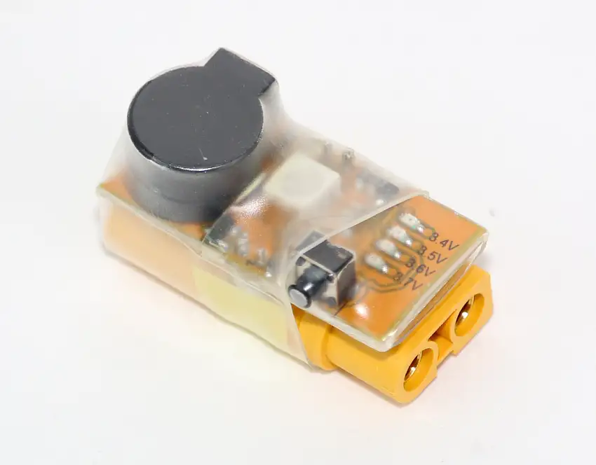 RMRC In-Line Battery Voltage Alarm with LED - XT60 (2-6s)