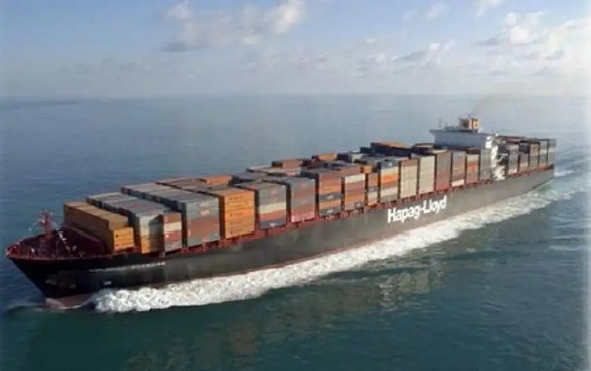 Colombo Express Container Ship 1/700 Revell Germany