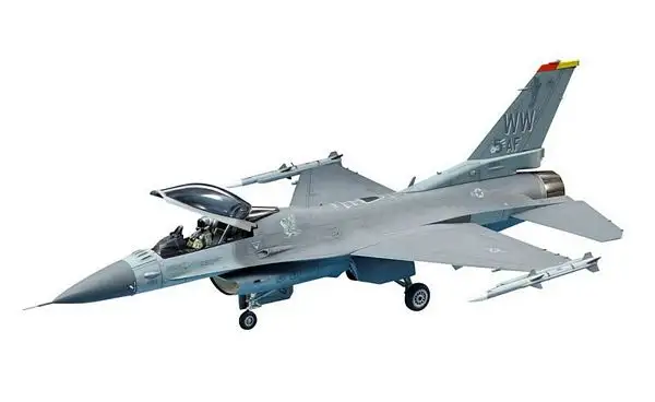 Tamiya 60786 1-72 F-16 CJ Fighting Falcon