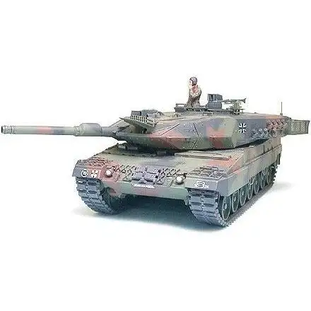 Tamiya 1/35 Leopard 2 A5 Main Battle Tank