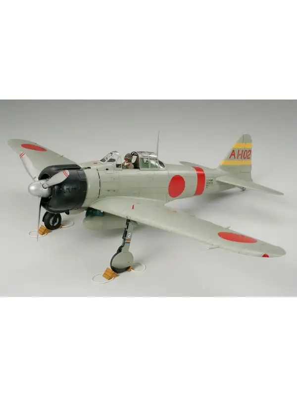Tamiya 60317 Mitsubishi A6M2B Zero Type 21 'Zeke' 1/32 Scale Plastic Model Kit