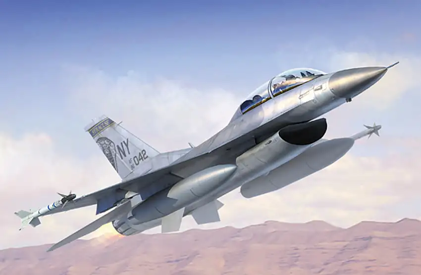 F-16B/D Fighting Falcon Block 15/30 1/144 Trumpeter